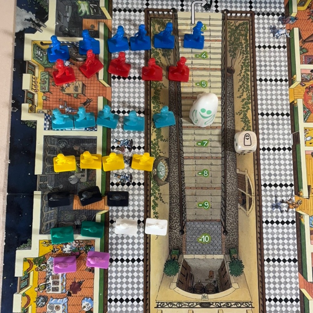 1989 Midnight Party Game by Ravensburger - Picture 3 of 16